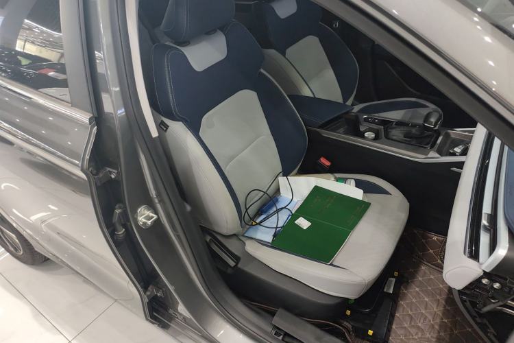 Used Geely Auto Emgrand 2022 4th Generation 1.5L CVT Flagship Model