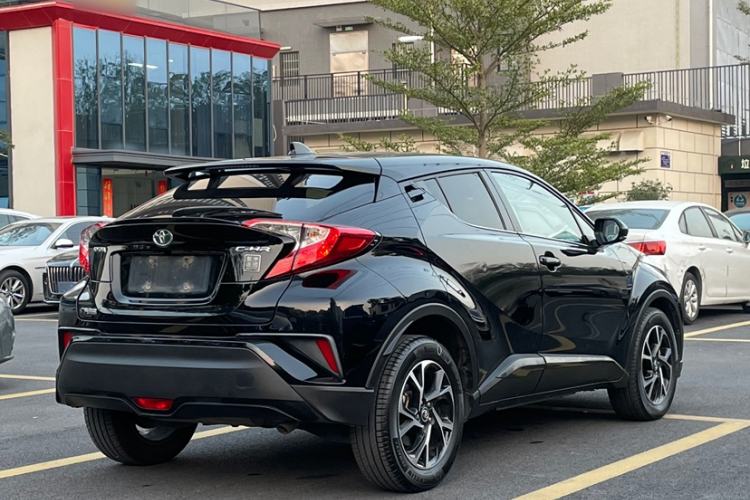 Used Toyota C-HR 2018 2.0L Leading Edition China V-standard