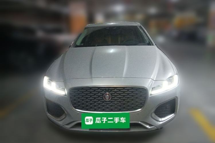Used Jaguar XFL 2024 2.0T P250 Two-Wheel Drive Prestige Luxury Edition