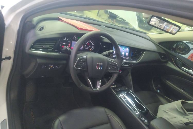 Used Buick Regal 2024 25T Deluxe Edition
