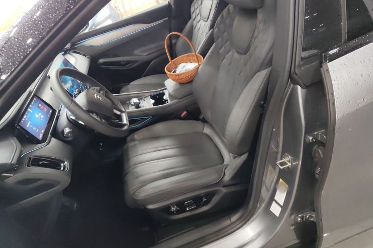 Used BYD Song L EV 2025 Intelligent Driving Version 662 km LiDAR Excellence Edition