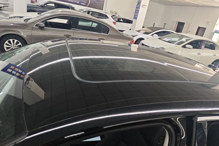 Used Volkswagen Magotan 2025 Zhongxiang Version 280TSI DSG Comfort Edition