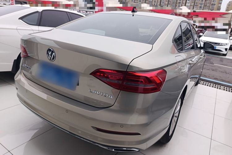 Used Volkswagen Lavida 2021 1.5L Automatic Comfort Edition
