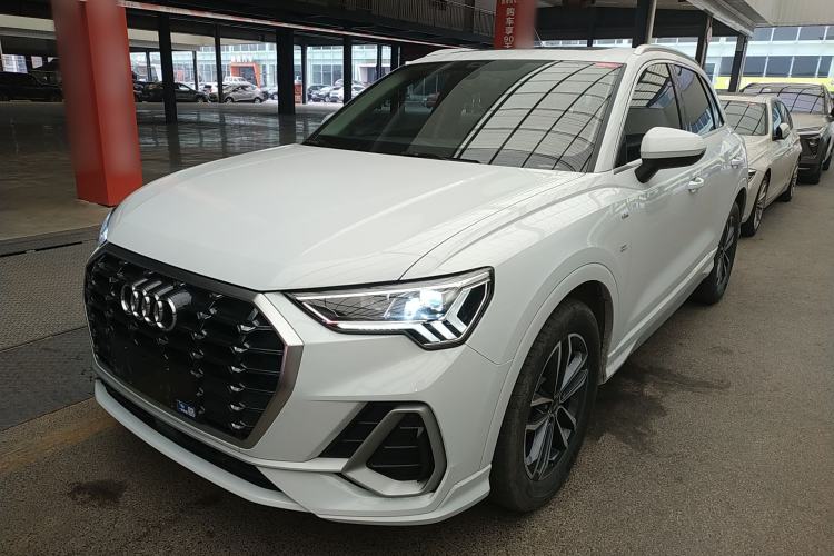 Used Audi Q3 2022 35 TFSI Progressive Dynamic Edition