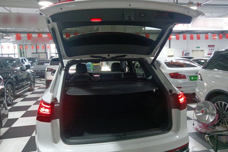 Used Volkswagen Tayron 2022 380TSI Four-Wheel Drive R-Line Connected Version
