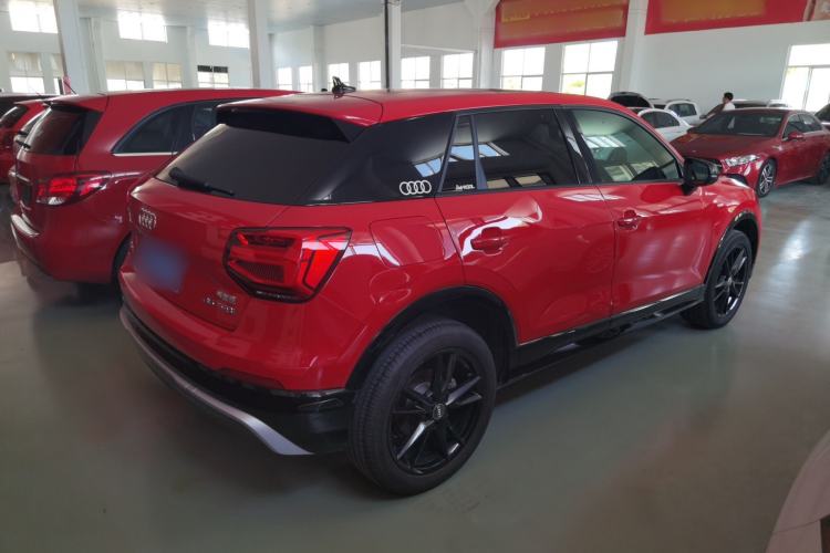 Used Audi Q2L 2021 35 TFSI Fashion Dynamic Model
