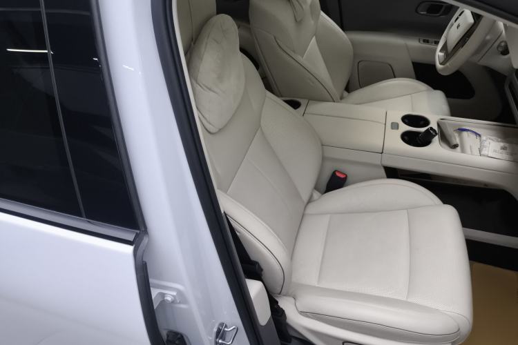 Used Li Auto Li Auto i8 2025 Standard Edition