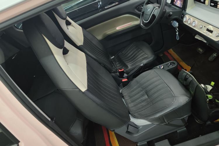 Used Wuling Hongguang MINIEV 2022 Macaron Premium Model – Lithium Iron Phosphate
