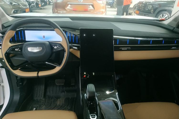 Used Geely Auto FX11 2023 1.5TD DCT Prestige Edition