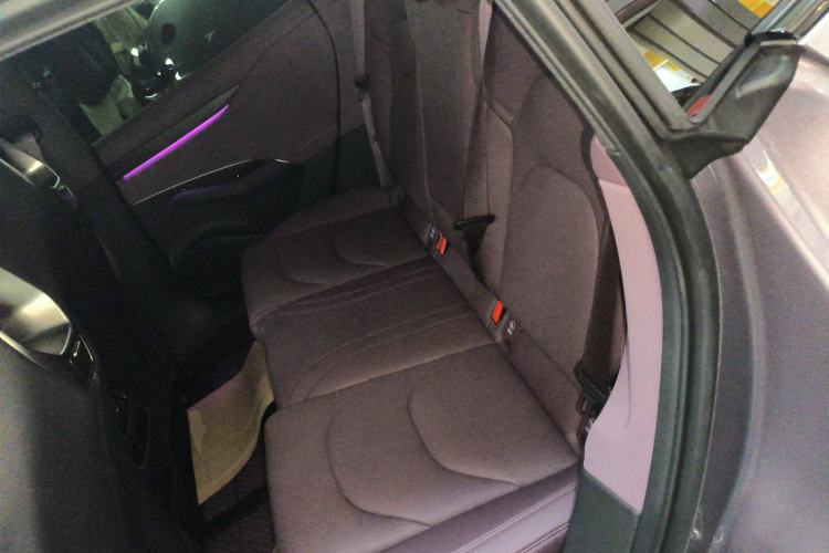 Used  SU7 2024 Rear-Drive Ultra-Long Range Advanced Pro-Level Intelligent Driving Version
