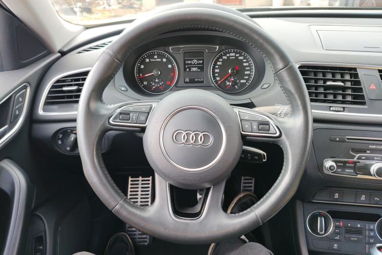 Used Audi Q3 2018 30th Anniversary Edition 35 TFSI Fashion Model