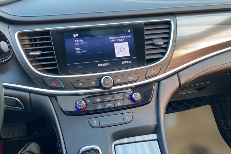 Used Buick LaCrosse 2022 552T Luxury Version
