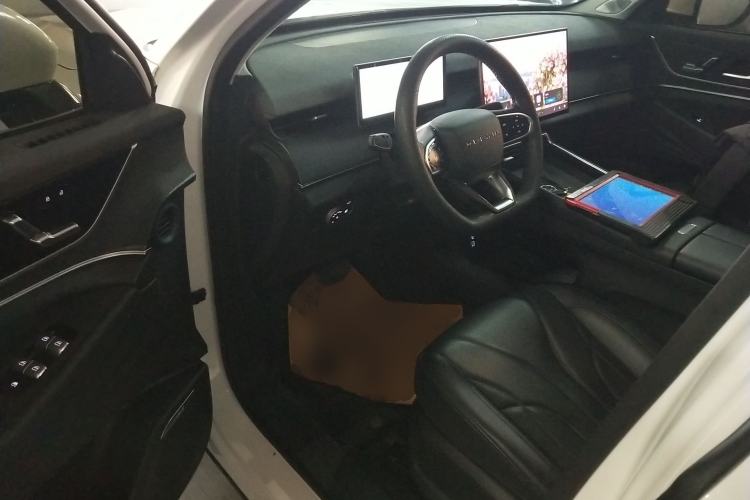 Used Chery Fengyun T9 2024 120 Long-Range Luxury Version 5 Seats Lithium Iron Phosphate
