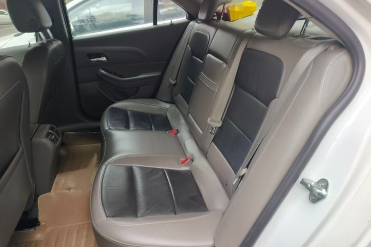 Used Chevrolet Malibu 2014 2.0L Automatic Luxury Edition
