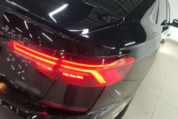 Used Volkswagen Passat 2021 330TSI Elite Edition
