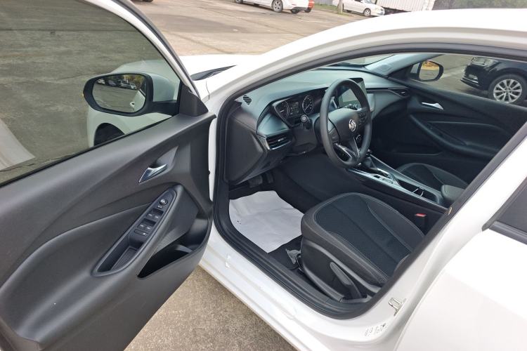 Used Buick Verano 2023 Pro Le Yi Edition
