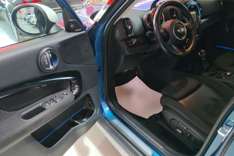 Used  Countryman 2017 1.5T COOPER ALL4 Traveler
