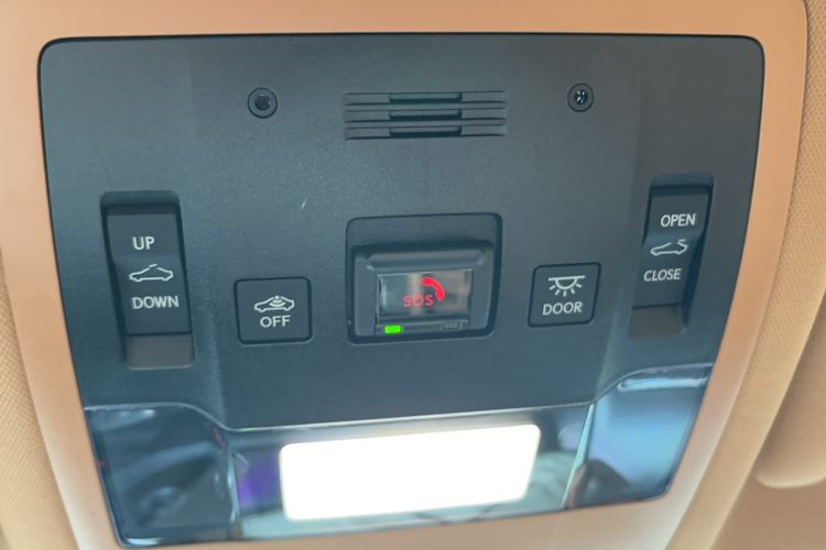 Used Lexus ES 2023 200 Excellence Edition
