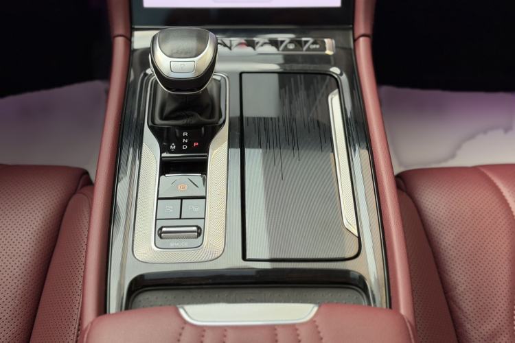 Used Hongqi H5 2023 2.0T Automatic Smart Connect Flagship Edition