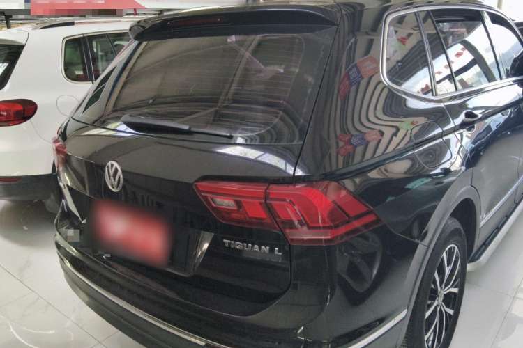 Used Volkswagen Tiguan L 2018 330TSI Automatic Two-Wheel Drive Luxury Edition
