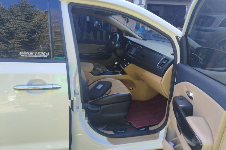 Used Kia Carnival 2017 2.2T Luxury Edition China V Standard
