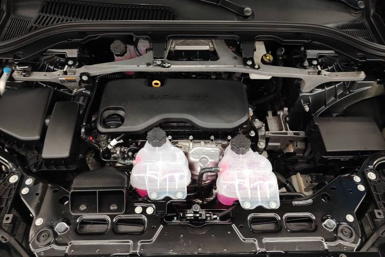 Used Leapmotor C11 2024 Range-Extended 300 Luxury Edition
