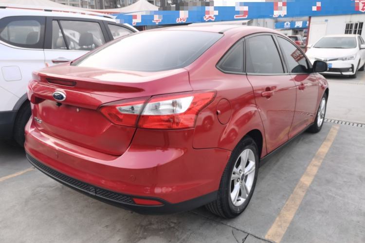 Used Ford Focus 2012 Sedan 1.6L Automatic Fashion Edition