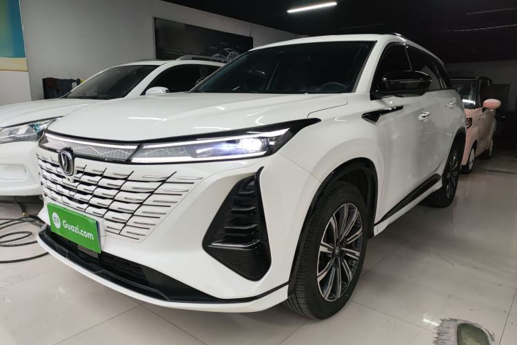 Used Changan CS75 PLUS 2024 3rd Generation Champion Edition 1.5T Intelligent Drive Dynamic Model