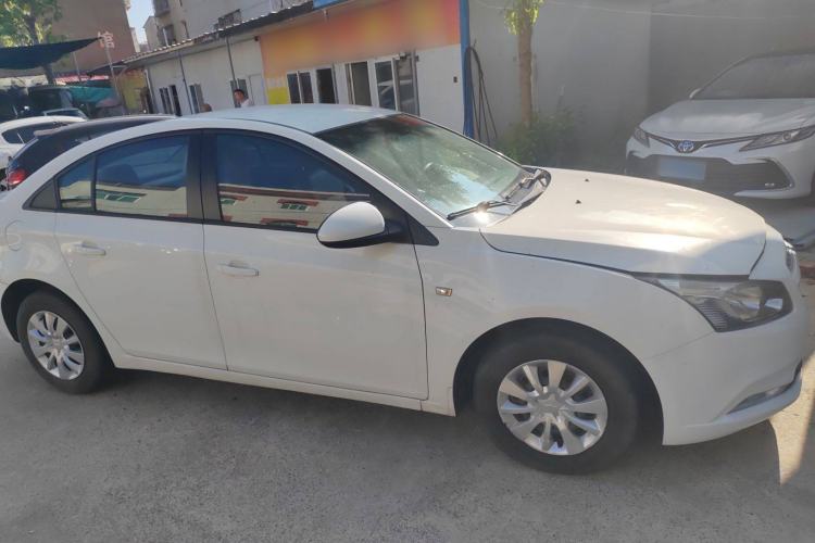 Used Chevrolet Cruze 2015 1.5L Classic SL MT