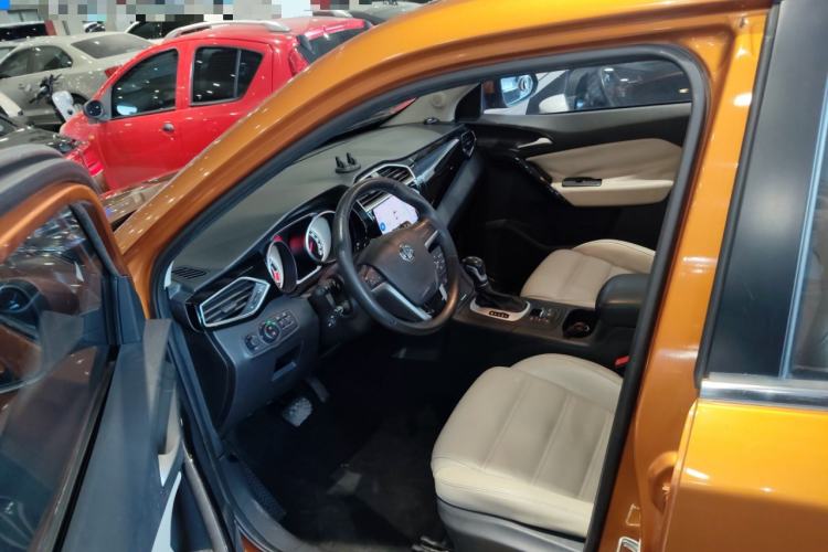 Used MG GS 2015 2.0TGI TST Luxury Edition
