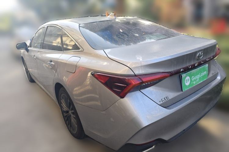 Used Toyota Avalon 2019 2.0L XLE Premium Edition China VI