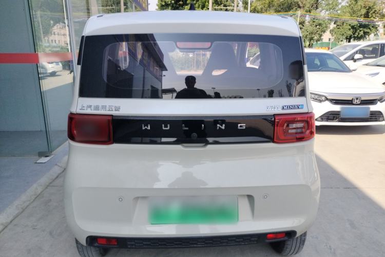 Used Wuling Hongguang MINIEV 2021 Macaron Premium Model – Lithium Iron Phosphate
