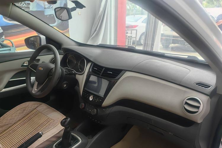 Used Chevrolet Sail 2015 Sail 3 1.5L Manual Happiness Edition
