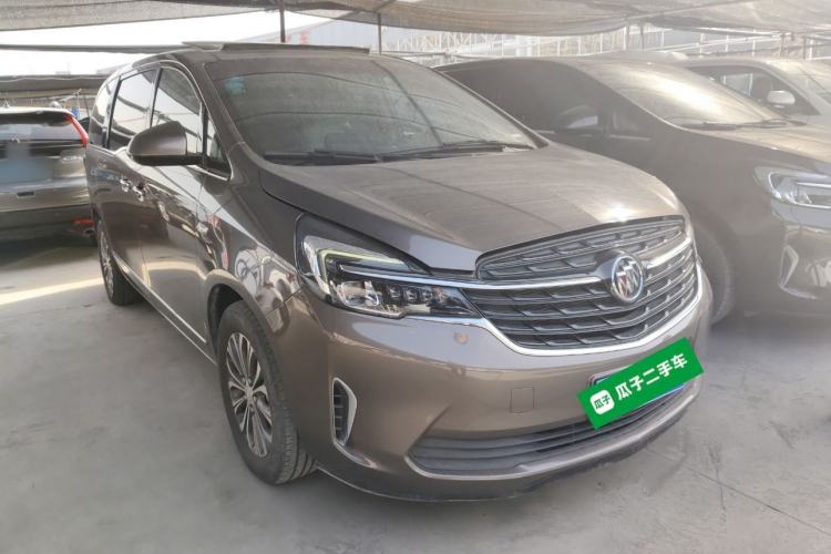 Used Buick GL8 2020 Land Cruiser Executive 652T Luxury Edition with Welfare Features
