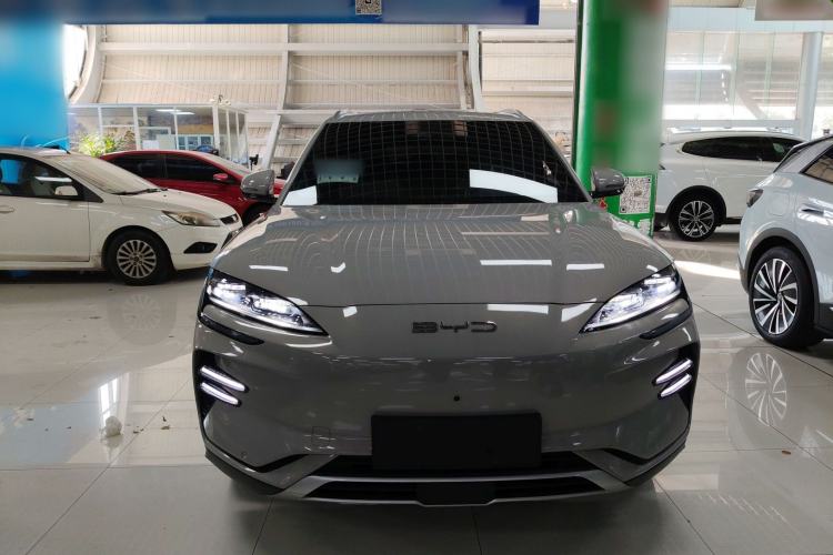 Used BYD Song PLUS New Energy 2023 Champion Edition EV 520KM Flagship Model
