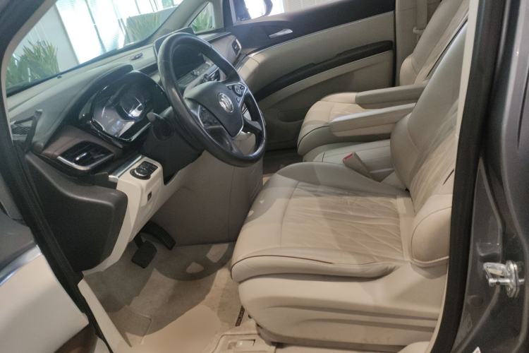 Used Buick GL8 2022 Land Business Class 652T Luxury Model