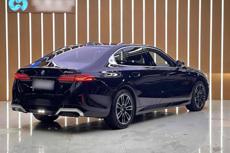 Used BMW 5 Series 2024 530Li Leading Model M Sport Package
