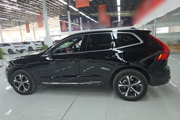 Used Volvo XC60 2026 B5 4x4 Smart Luxury Edition