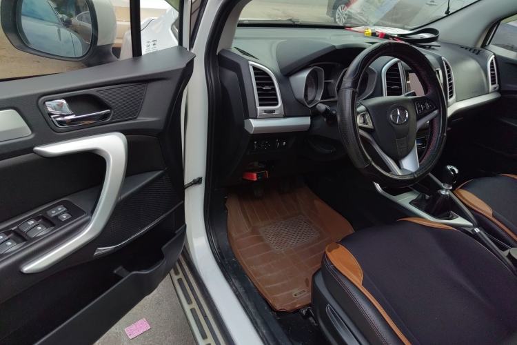 Used  Refine S3 2016 1.5L Manual Luxury Smart Version
