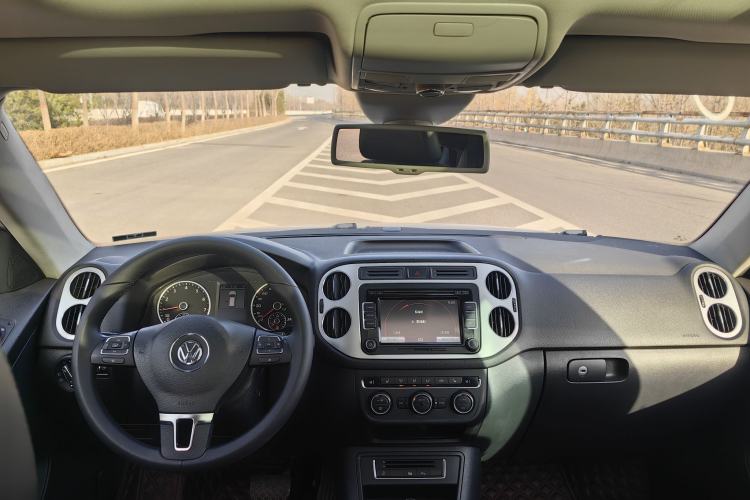 Used Volkswagen Tiguan 2013 2.0 TSI Automatic All-Wheel-Drive Flagship Edition