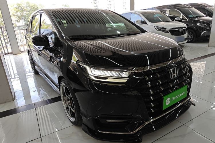 Used Honda Elysion 2022 2.0L eHEV Prestige Edition
