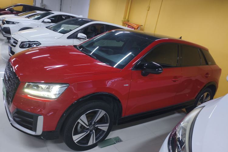 Used Audi Q2L 2020 35 TFSI Fashion Dynamic Model
