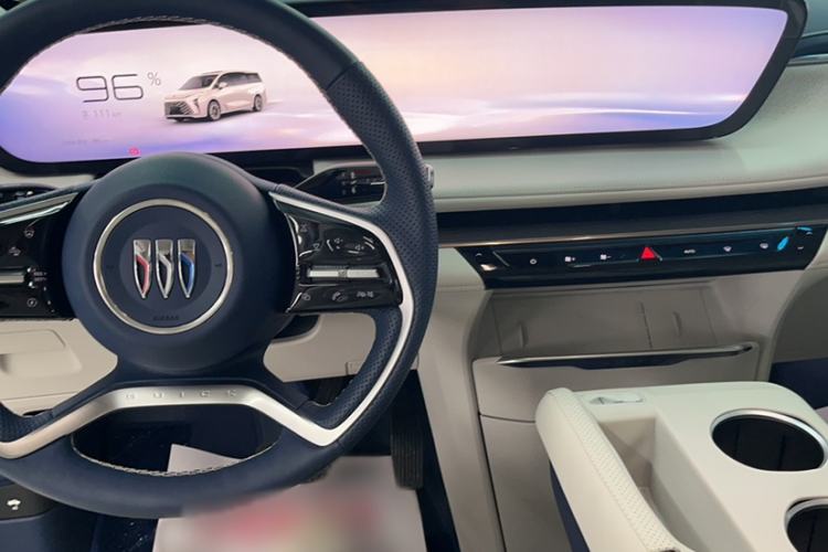 Used Buick GL8 New Energy 2024 Lu Zun Luxury Edition 7-Seater
