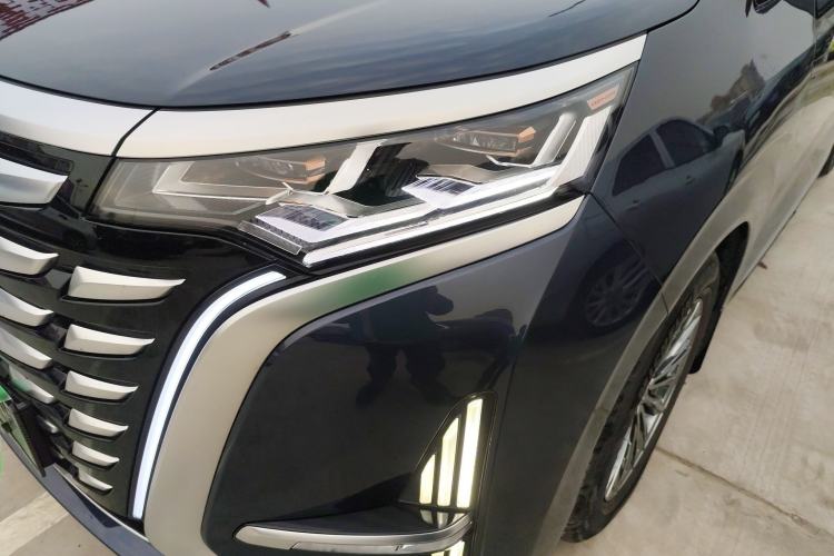 Used Denza D9 2022 DM-i 970 Four-Wheel Drive Prestige Model