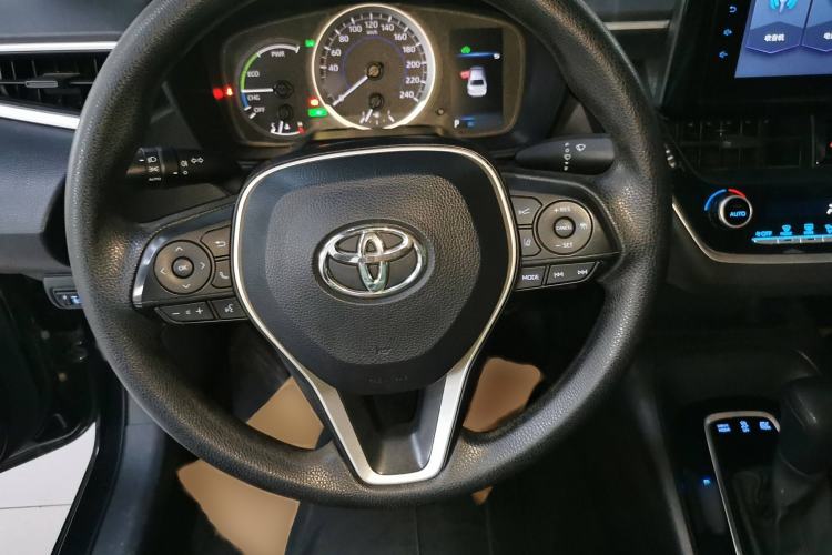 Used Toyota Levin 2021 Dual-Motor 1.8H E-CVT Leading Edition
