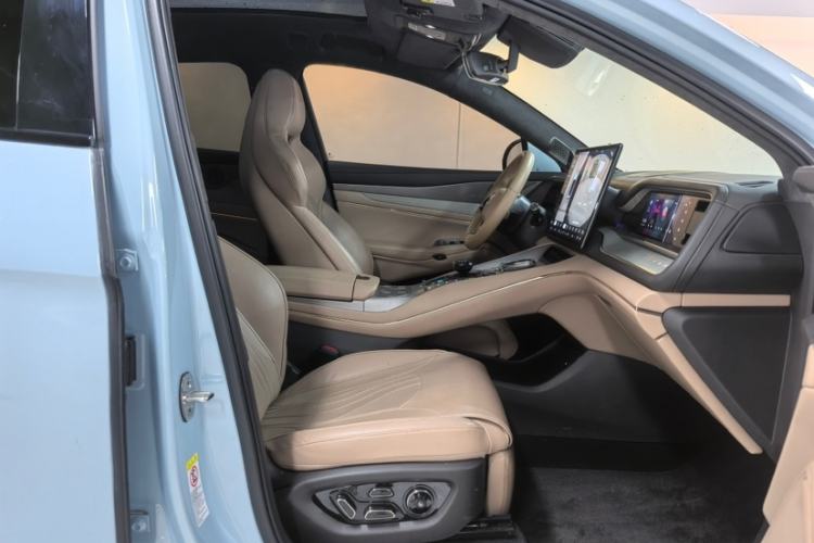 Used Denza N7 2023 with Ultra-Long Range