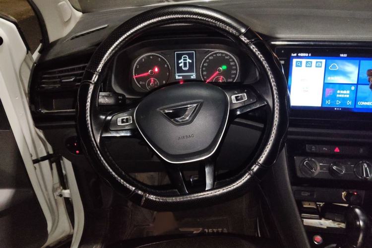 Used Jetta VS7 2020 1.4T Automatic Enjoyment Model
