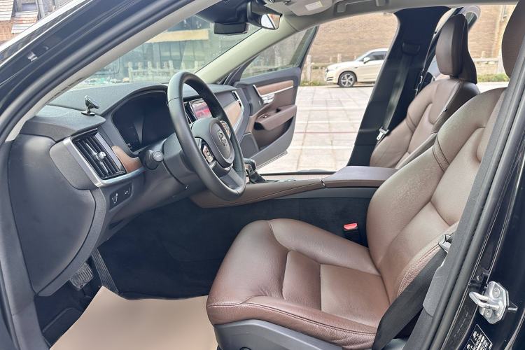 Used Volvo S90 2019 T5 Zhiyi Edition
