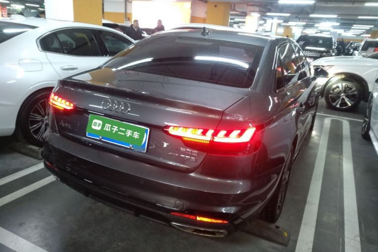 Used Audi A4L 2022 40 TFSI Luxury Dynamic Model
