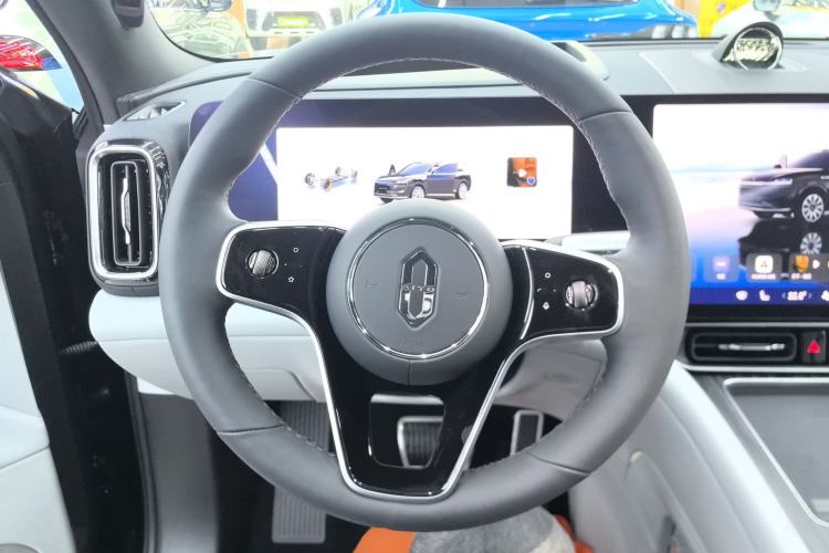 Used Hima AITO M9 2025 Extended-Range Ultra Version 52 kWh 5-Seater Edition
